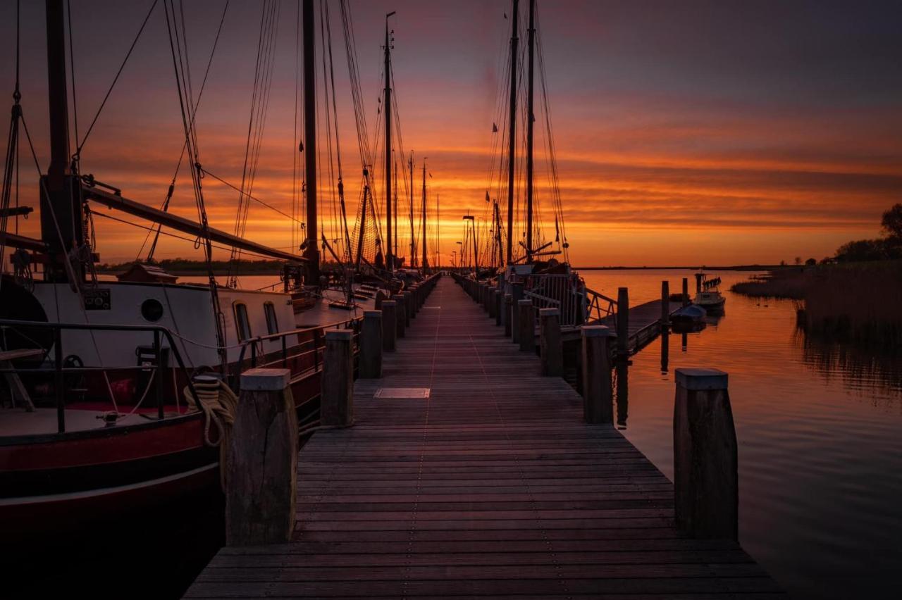 Bed & Breakfast De Schans Makkum Exterior foto