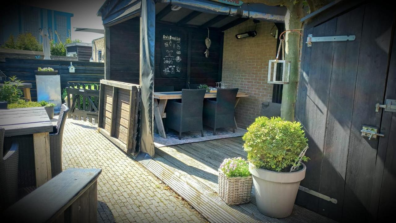 Bed & Breakfast De Schans Makkum Exterior foto